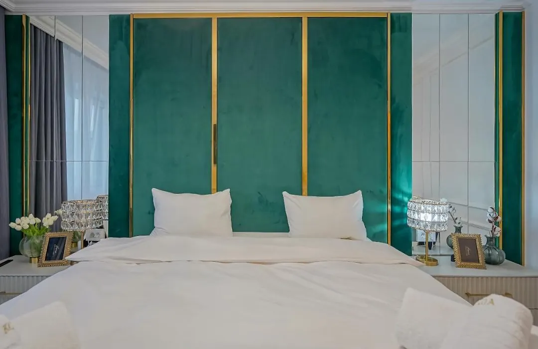 Kua Luxury Loft Coresi-1